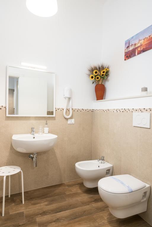 Ferienwohnung Casa Rebecca Monopoli Zimmer foto